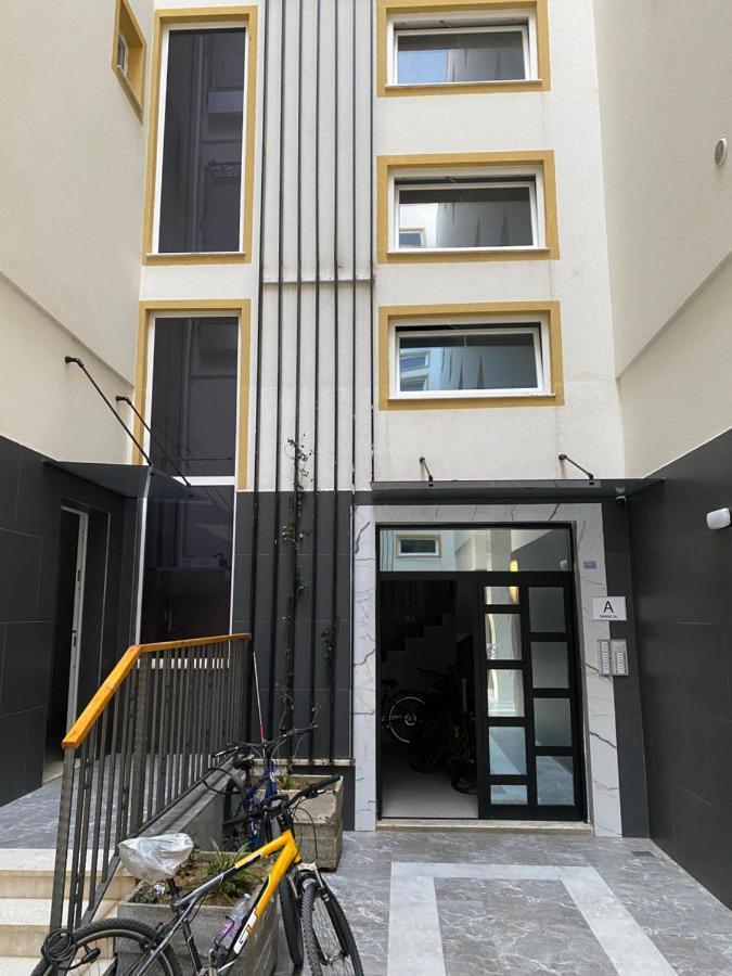 Jon'S Apartment ティラナ エクステリア 写真