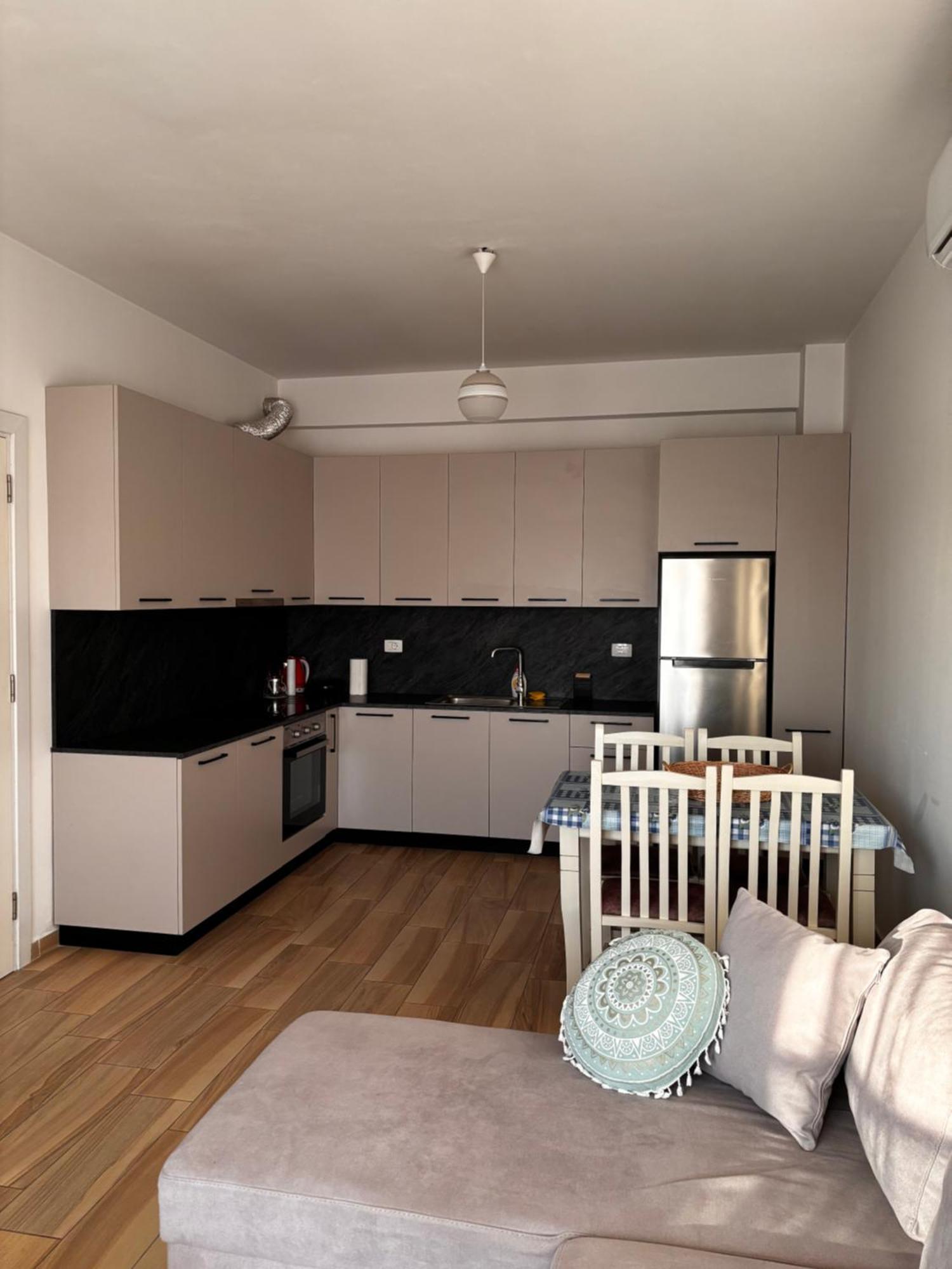 Jon'S Apartment ティラナ エクステリア 写真
